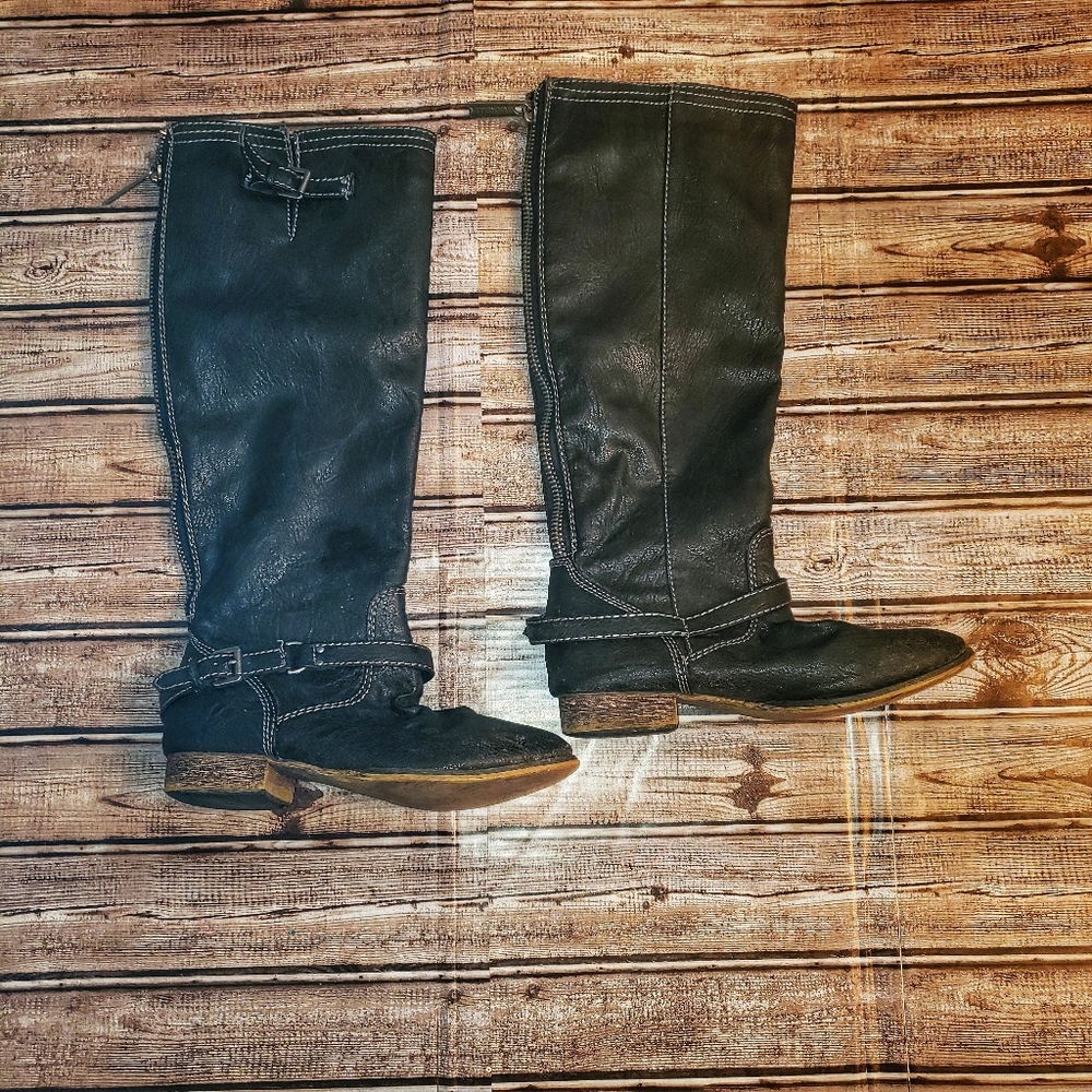 Breckley's knee high boots